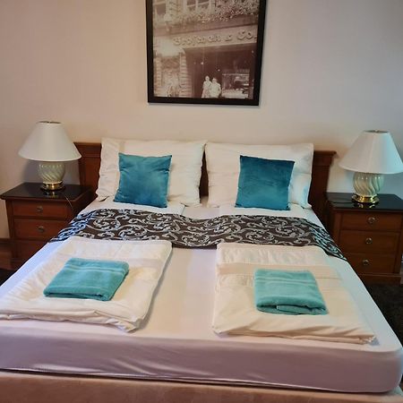 Szabolcs Toroes Panzio B&B 외부 사진