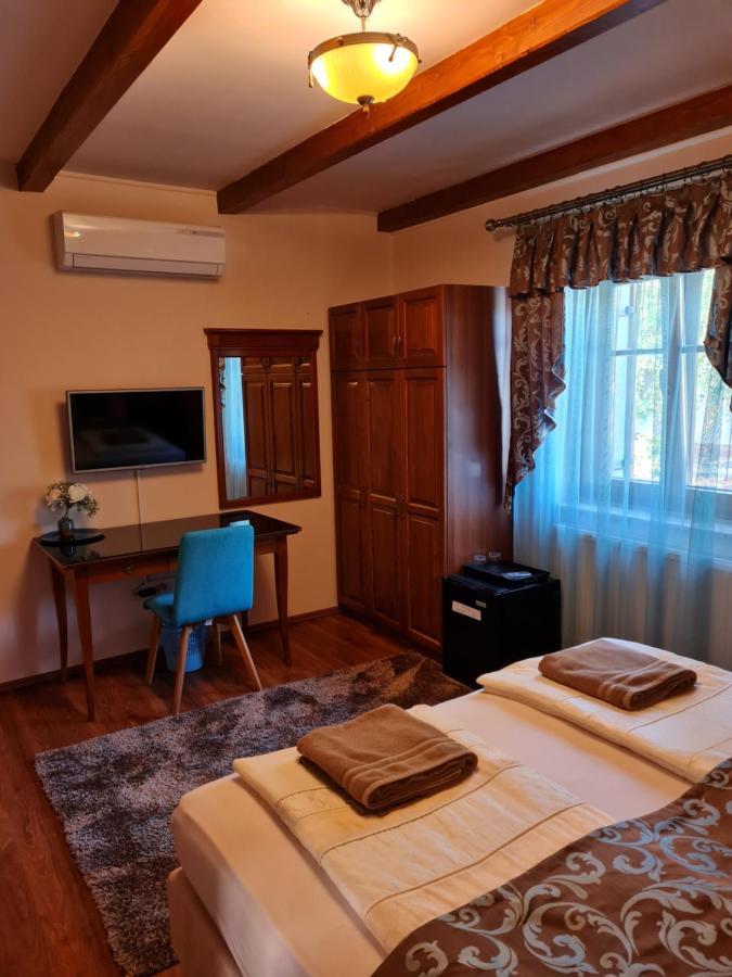 Szabolcs Toroes Panzio B&B 외부 사진