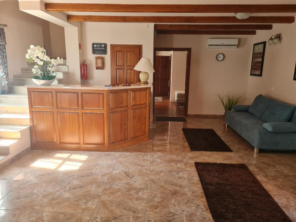 Szabolcs Toroes Panzio B&B 외부 사진